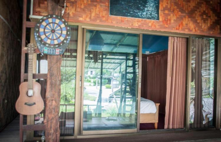 The Lazy Bar And Guesthouse Krabi town Buitenkant foto